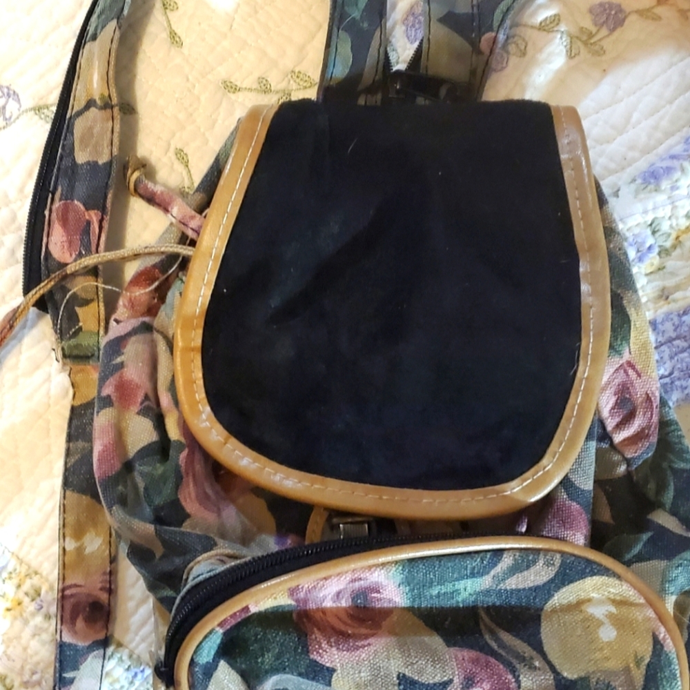 Vintage Womens small floral back pack purse